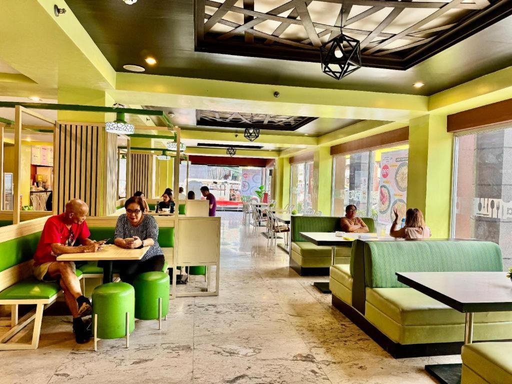 Mo2 Westown Hotel San Juan Bacolod Exterior photo