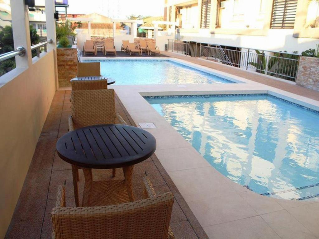 Mo2 Westown Hotel San Juan Bacolod Exterior photo