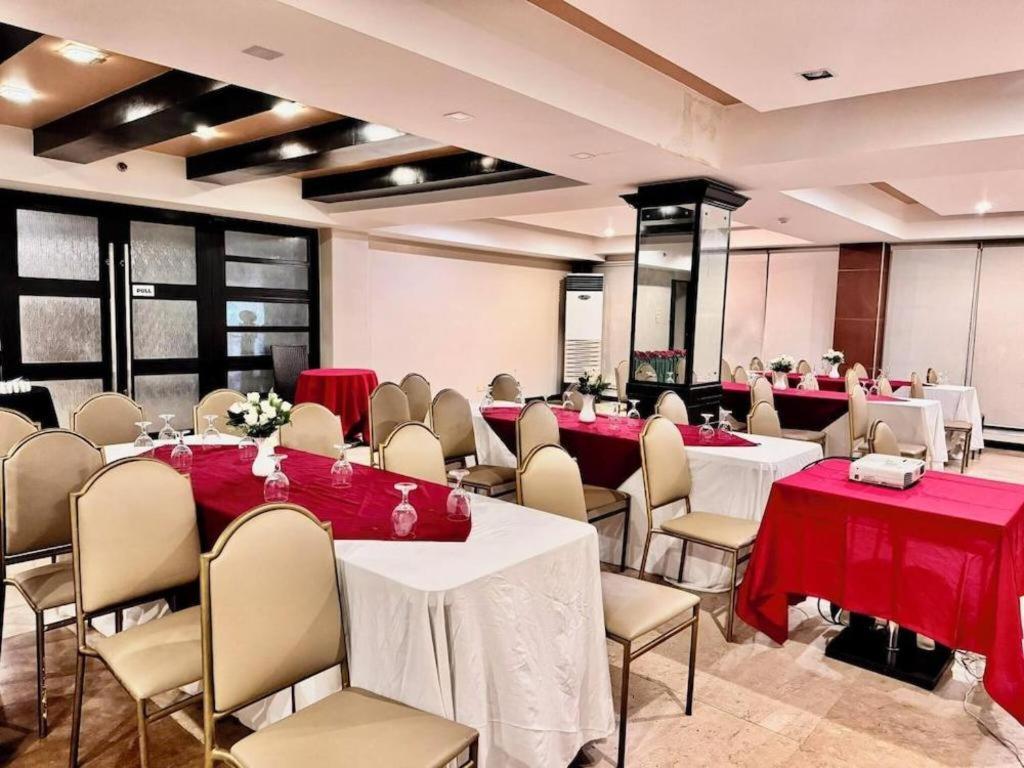 Mo2 Westown Hotel San Juan Bacolod Exterior photo